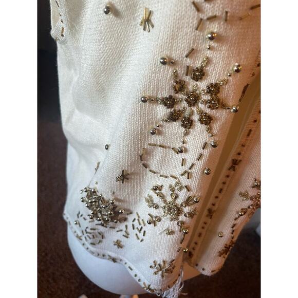 Vintage Holiday White Gold Beaded Vest Grandma Core Fall Christmas Nostalgia - Picture 8 of 8